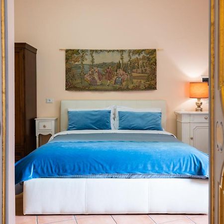 Apartment Assisi Cattedrale Bagian luar foto