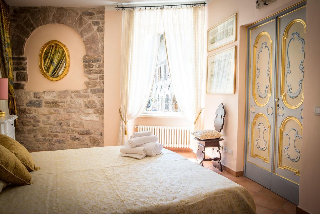 Apartment Assisi Cattedrale Ruang foto